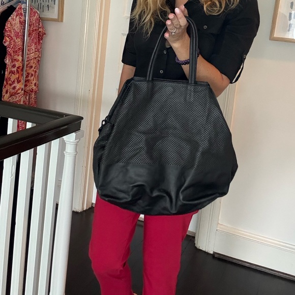 Osklen Black Perforated Leather Slouchy Tote Shoulder Bag - Picture 11 of 16